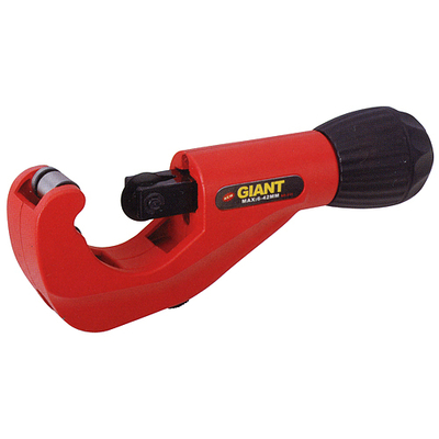 Pipe cutter 42mm Giant, on PVC tube
